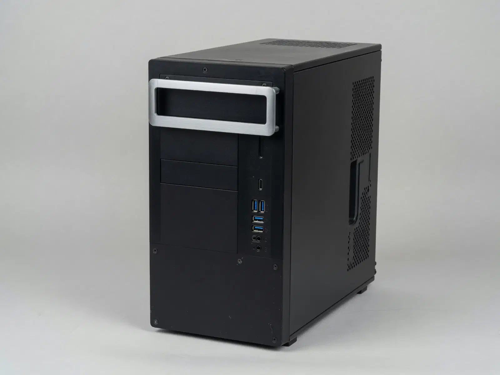 Dell OptiPlex Tower Plus 7020