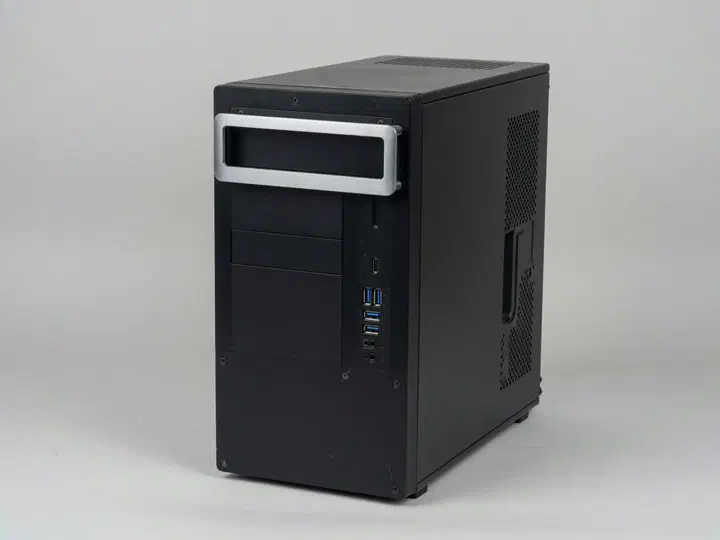 Dell OptiPlex Tower Plus 7020